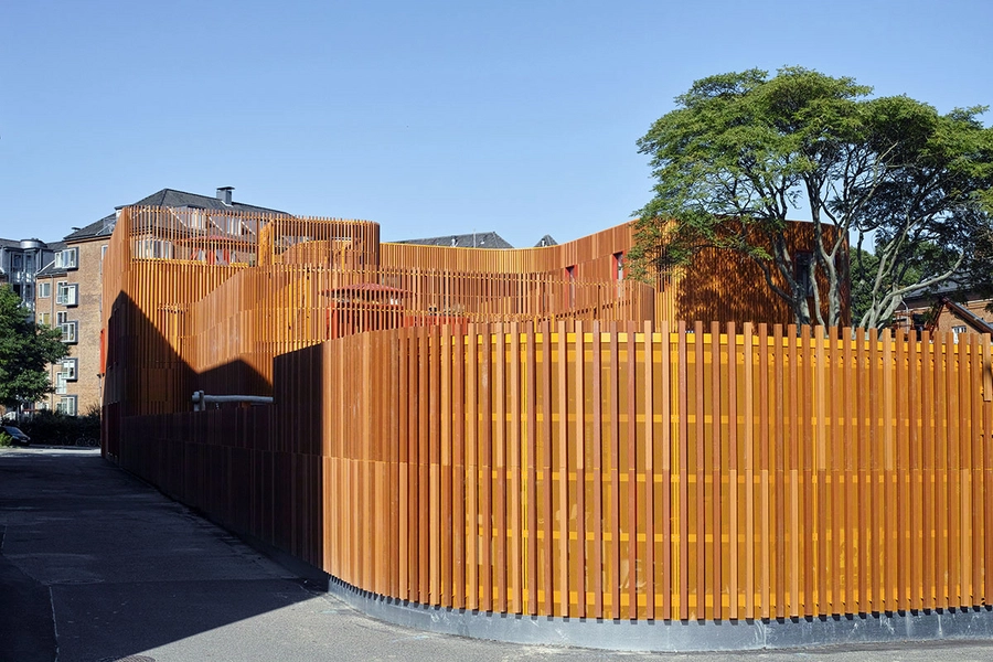 Forfatterhuset Bygninger set fra vejen