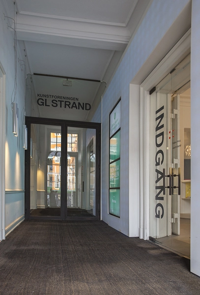 Kunstforeningen Gl. Strand Indgangssituation fra Gammel Strand