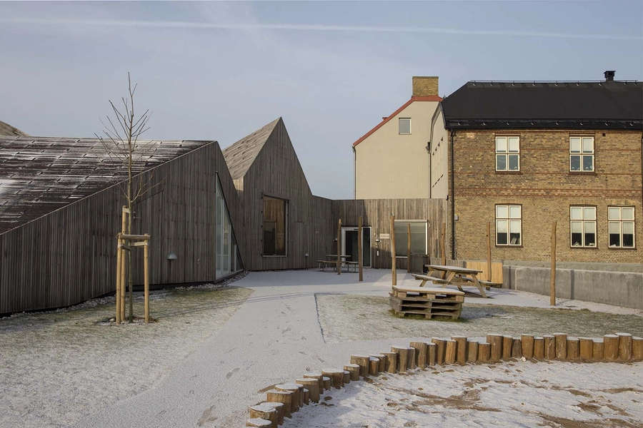 Råå nya förskola Sammenkobling med den eksisterende skole