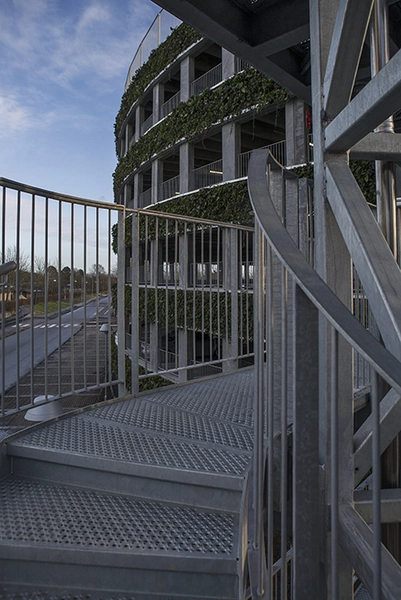 P-Hus Glostrup Hospital Set fra brandtrappe i husets nordlige ende