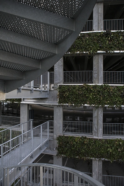 P-Hus Glostrup Hospital Set fra brandtrappe i husets nordlige ende