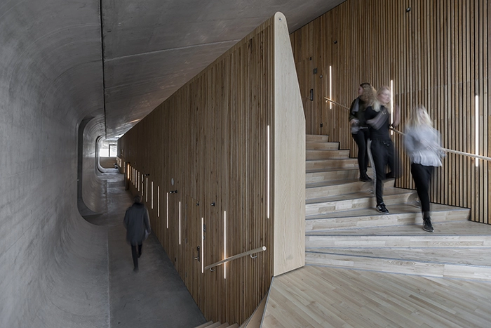 GHG2 Trappe ved bygningens vestlige ende