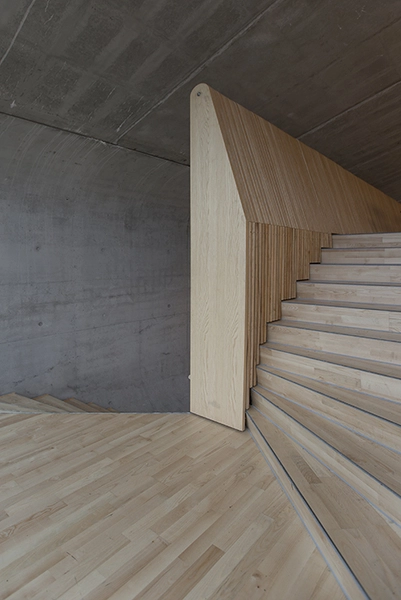 GHG2 Detalje fra trappe i bygningens vestlige ende