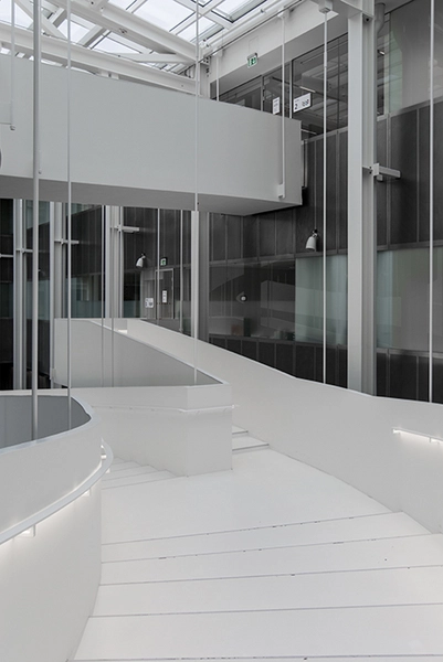Atrium i Teknikerbyen Trappeparti og adgang til kontorlokaler