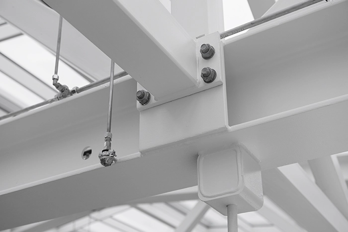 Atrium i Teknikerbyen Sammenføjning i loftskonstruktionen