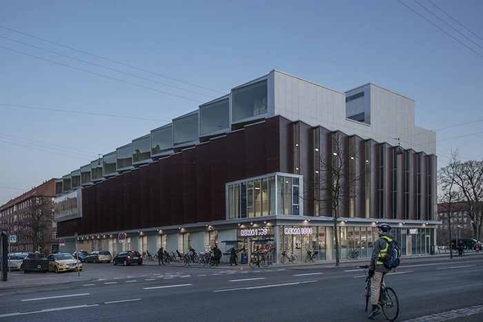 Sundbyøsterhal 2 Facade set fra NV