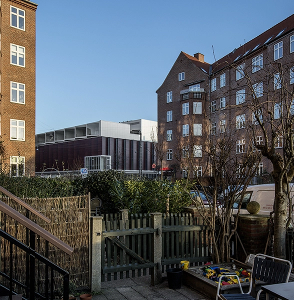 Sundbyøsterhal 2 Set fra Ulrik Birchs Alle´