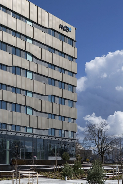 Gladsaxe Company House Facade og forareal set fra vest