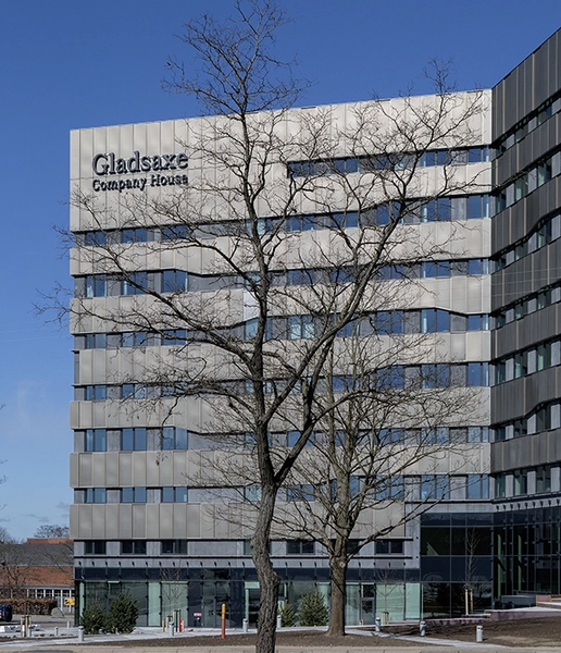 Gladsaxe Company House Facade set fra SØ