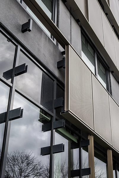 Gladsaxe Company House Monterings-detalje fra facade