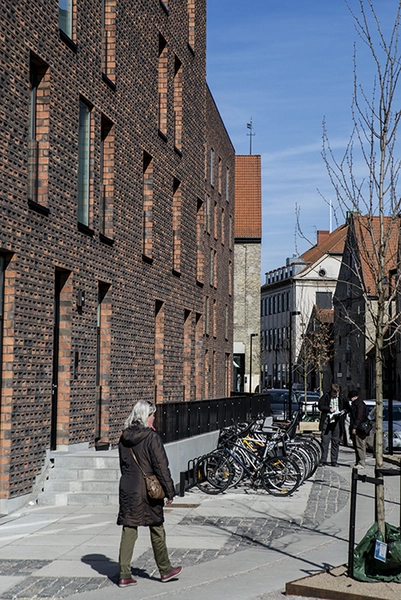 Krøyers Plads Set fra Strandgade mod nord