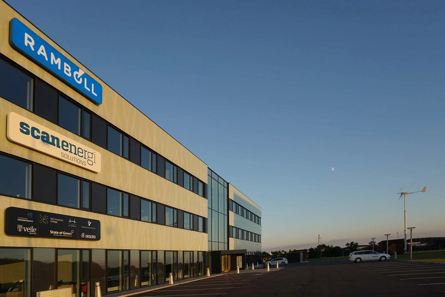 Green Tech House Facadeudsnit, sollys