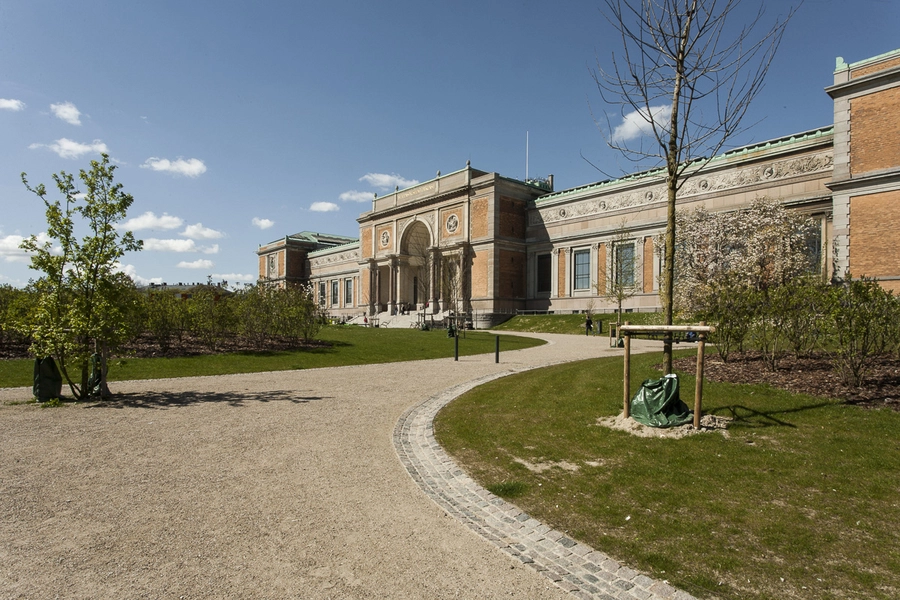 Museumshaven foran SMK Sti fra øst