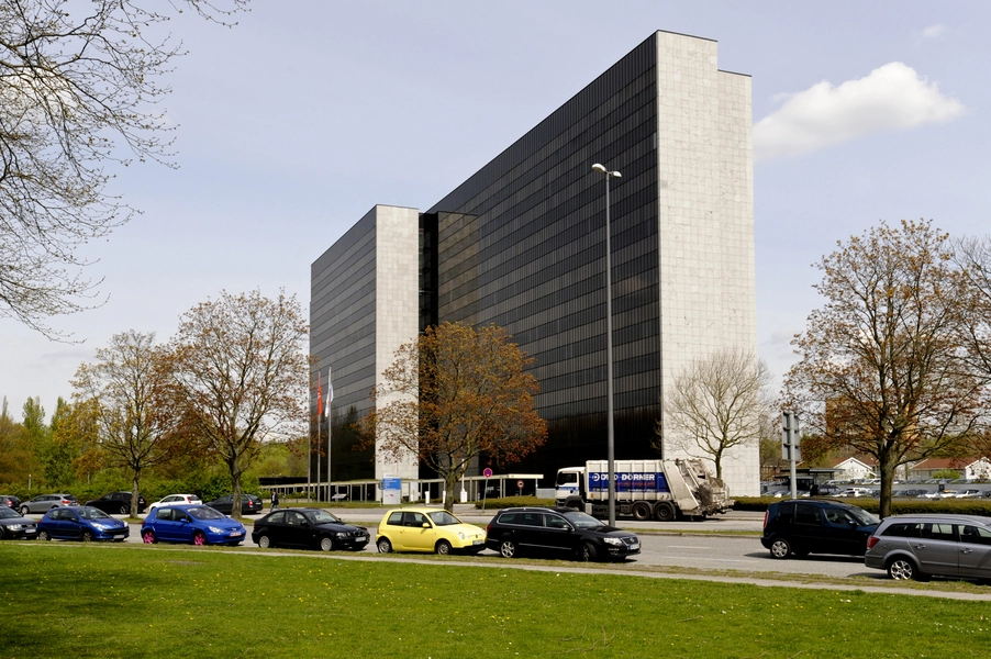 Haus-Vattenfall Set fra syd.