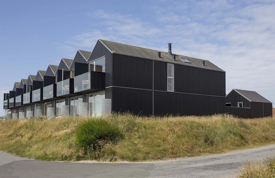 Slusehusene - Hvide Sande Sluse ferieboliger Feriehuse i to etager med baghus