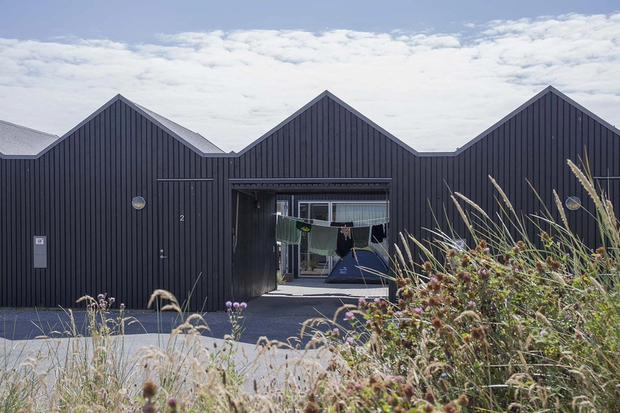 Slusehusene - Hvide Sande Sluse ferieboliger Éntre fra vejsiden