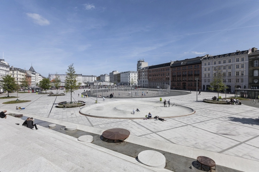 Israels Plads Udkig fra den store trappe