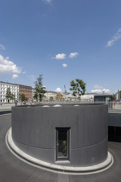 Israels Plads Nedkørsel til parkeringskælder