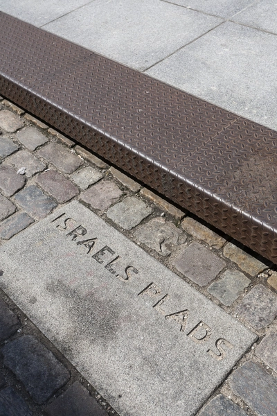 Israels Plads Cortenkant og chaussesten