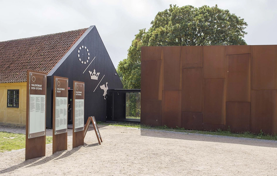 Danmarks Borgcenter Indgangssituation og bindeled blik fra nord-øst