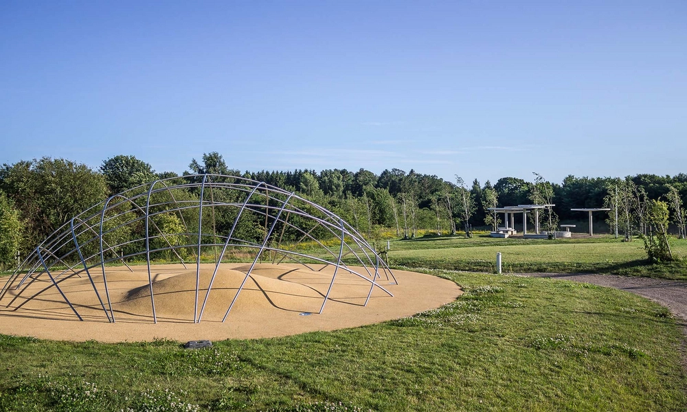Ny Fredensborg Skole Plantage og bevægelse på vestsiden
