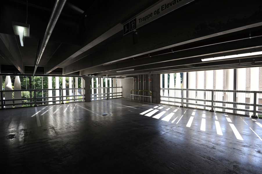 Rigshospitalet - Parkeringshus Lysvirkninger fra facade.