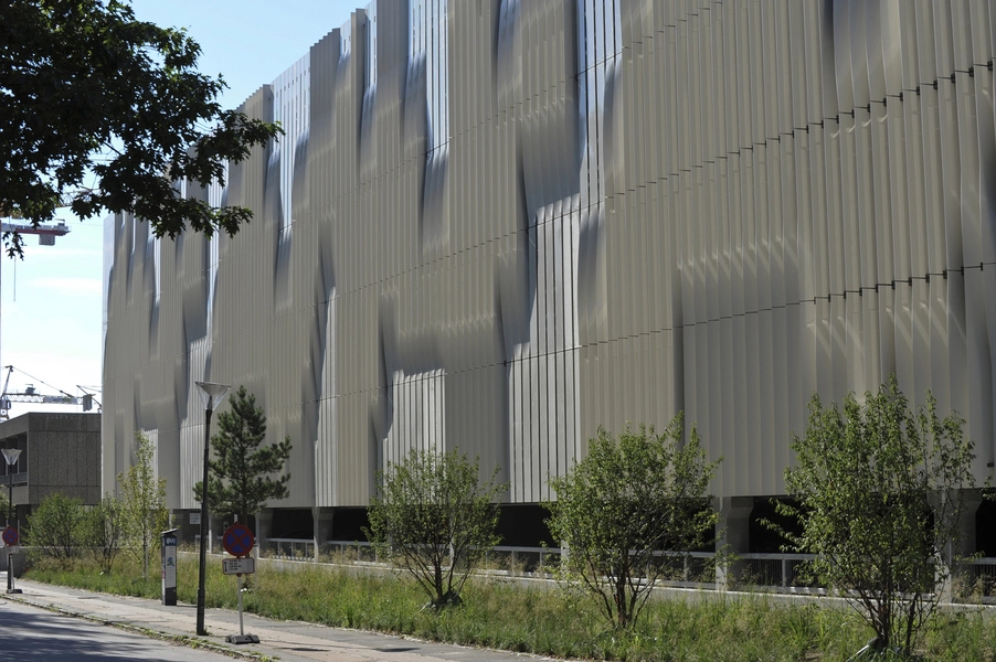 Rigshospitalet - Parkeringshus Facaden set fra nordvest.