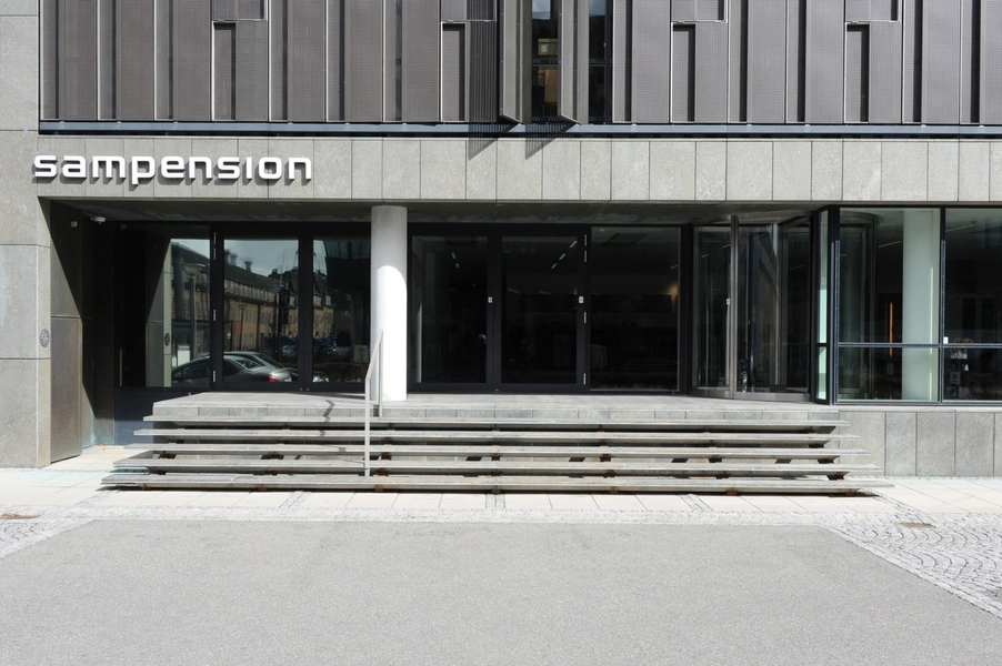 Sampension Hovedindgang