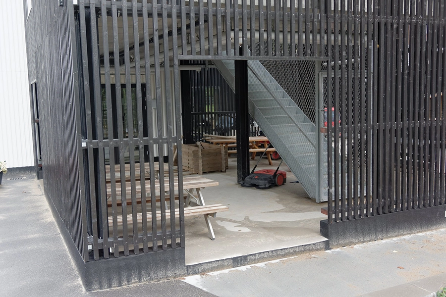 Børnehuset Frederiksvej Indgang, lameller