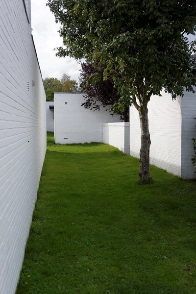 Ved Stampedammen Rum mellem husene