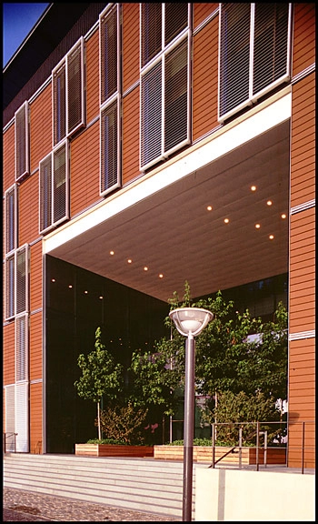 Finansieringsinstitut for Industri og Håndværk Indgangsparti