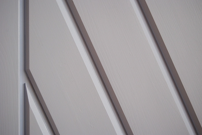 Hjerting Kirke Detalje fra døren til kirkerummet