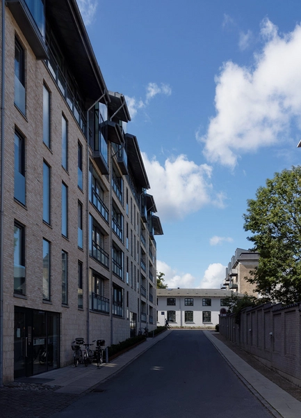 Fajancehaven - Porcelænshaven Blik langs vejen