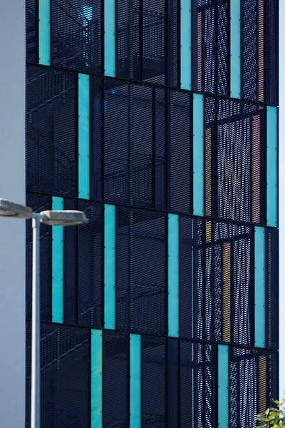 OK-Huset Lotte Detalje, farvet glas