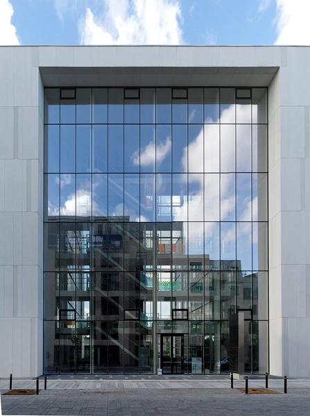 Flintholm Company House Trappehus, glasfacade