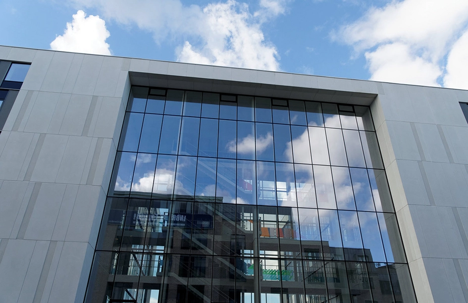 Flintholm Company House Trappehus, glasfacade