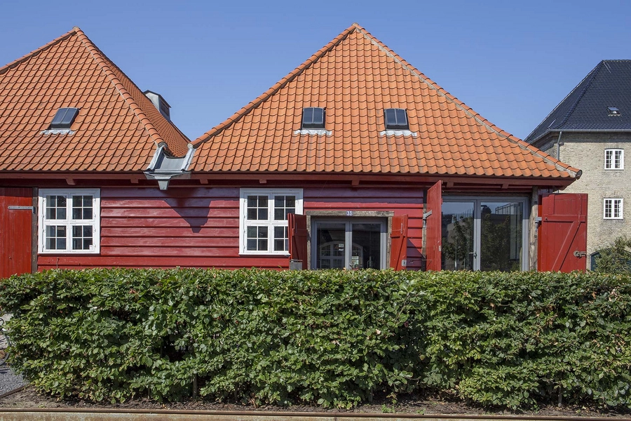 Masteskurene Det nordligste masteskur set fra syd-øst.