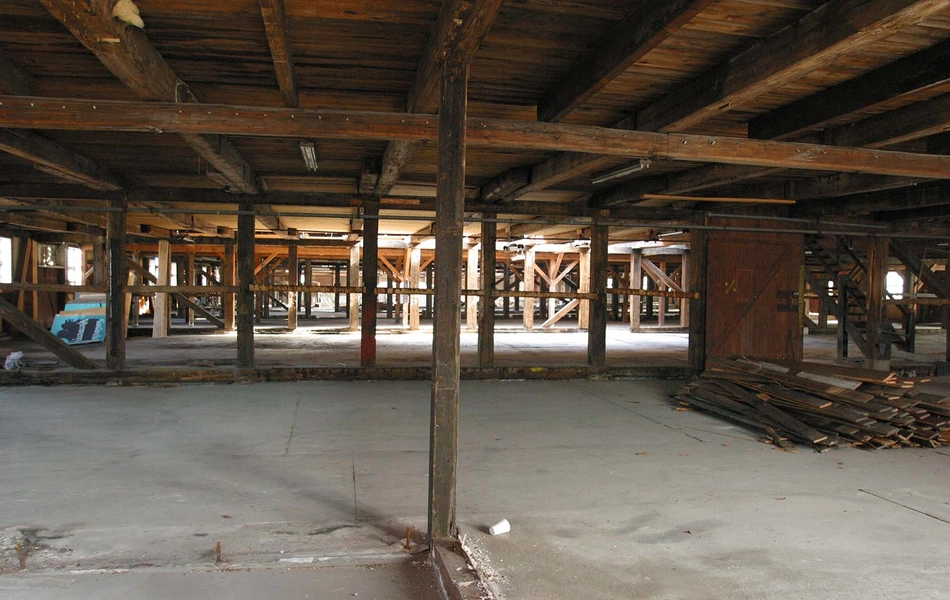 Masteskurene Interiør inden restaureringen gik i gang.