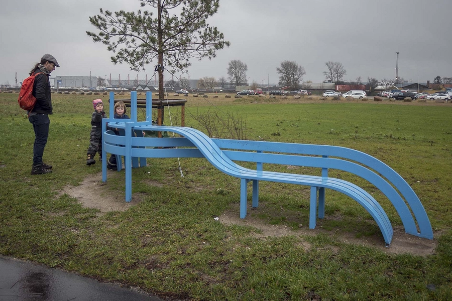 Blå bænke ved Den Blå Planet Bænk 7