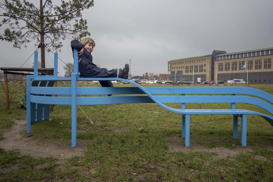 Blå bænke ved Den Blå Planet Bænk 7