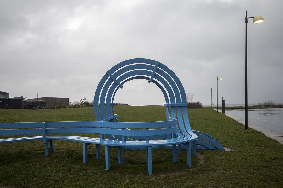 Blå bænke ved Den Blå Planet Bænk 10