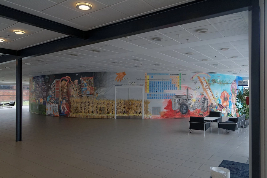 Esbjerg Seminarium - University College Syd Interiør, kunstværk af Erik Hagens malet mellem 2001-2005