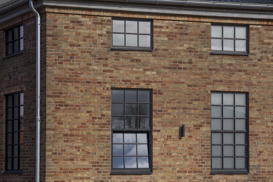 Bonevoksfabrikken Nye vinduer