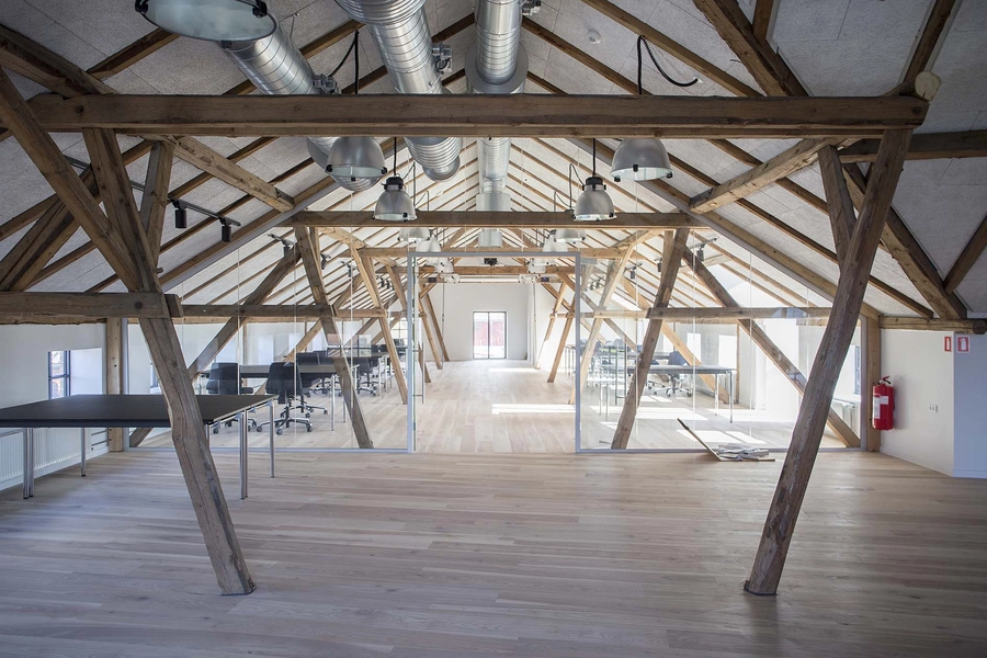 Bonevoksfabrikken Tegnesale på 1. etage