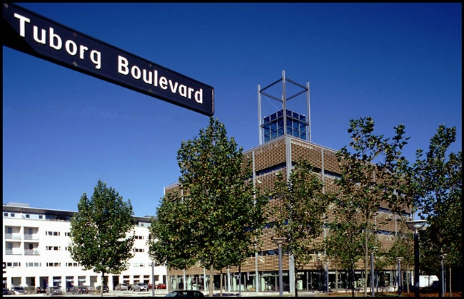 Strandvejen 60 Forplads ved indkørsel