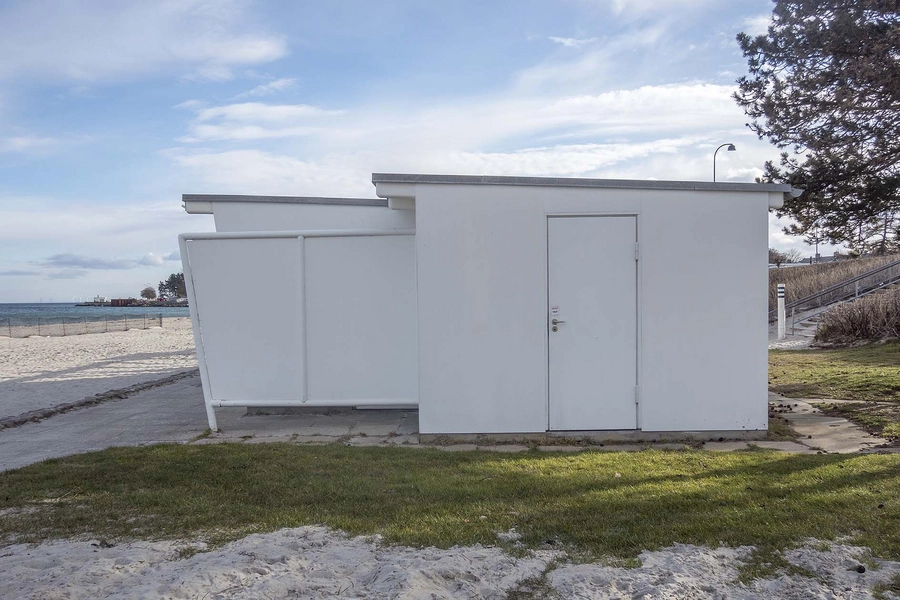 Ny Bellevue Strandbad Toiletter, gavl