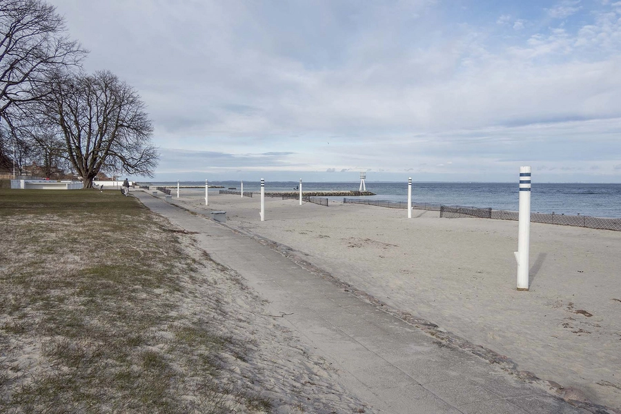 Ny Bellevue Strandbad Pæle til Beach Volley-net