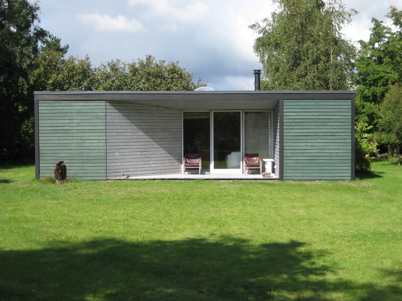 Sommerhus på Lolland Sommerhus på Lolland set fra have i syd