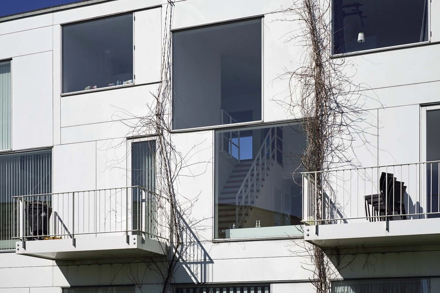 Linkøpingvej boligbebyggelse To-etagers lejligheder med dobbelthøjt rum