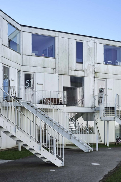 Linkøpingvej boligbebyggelse Algevækst på byggeriets nordside